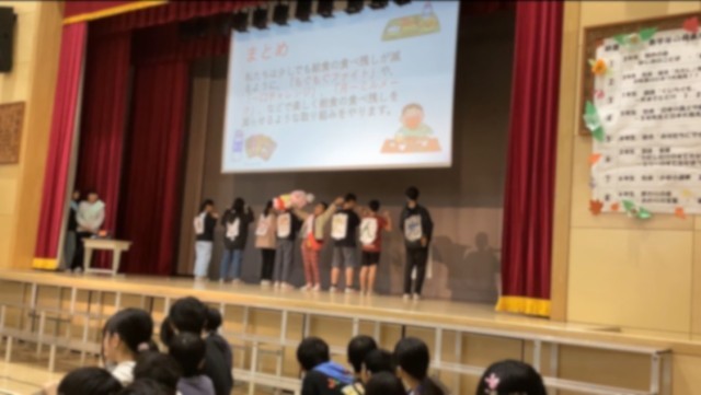 各政党の演説の様子