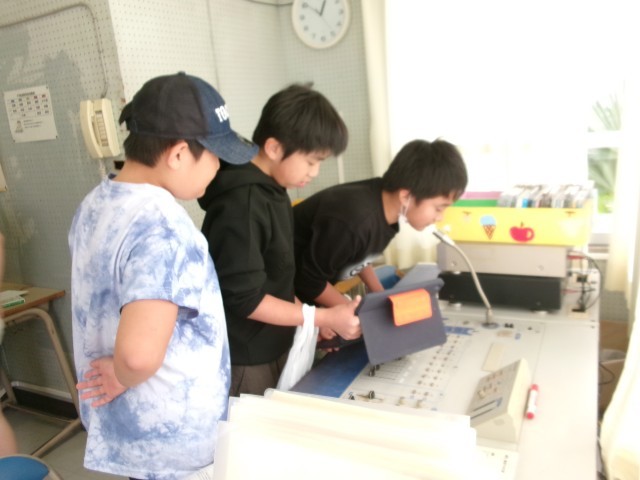 保健委員による放送