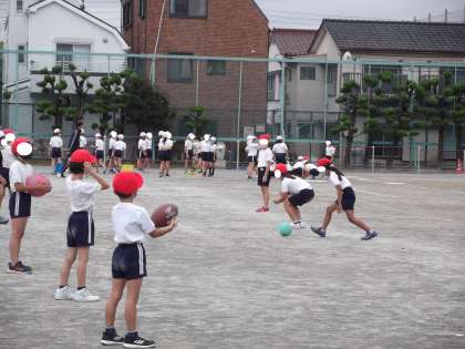 投げる運動遊び