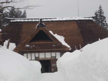 雪深い目黒邸