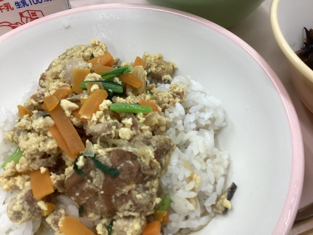 「油麩丼」