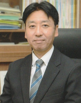 校長　写真.jpg