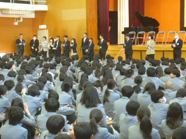 ３学年所属教員の発表