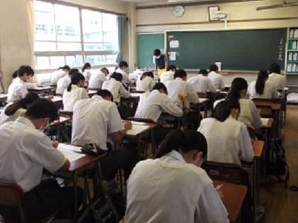３年生の教室の様子