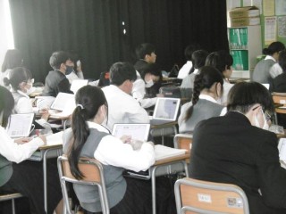 授業の様子（ICT活用）