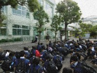 朝の出発式