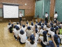 中学生になりたい人は？