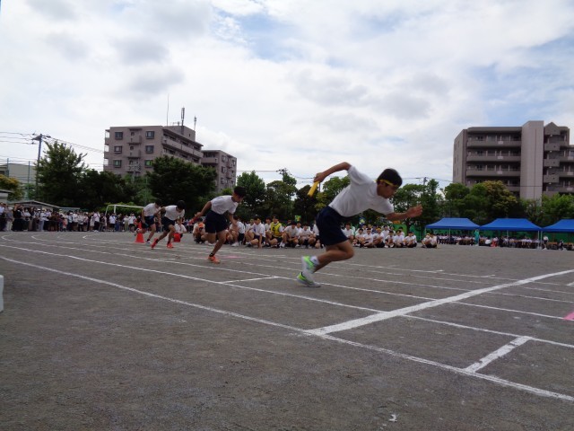 リレー
