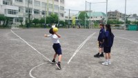 小学校ではなかった種目、ハンドボール投げ。