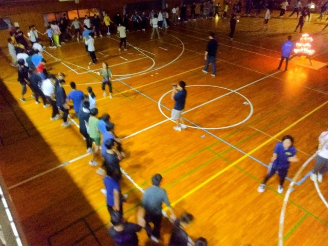 フォークダンス