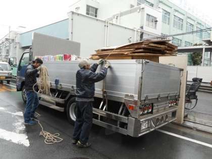 業者の方に引き取ってもらい