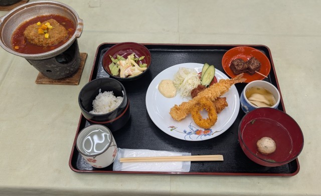 夕食メニューです