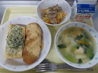 ３月１３日の給食