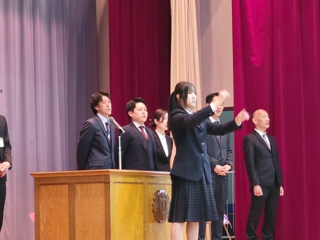 最後の校歌斉唱