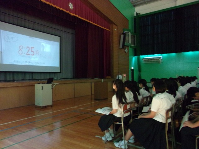 高校生が制作した動画を鑑賞