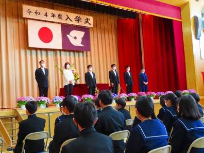 学年の先生方の紹介