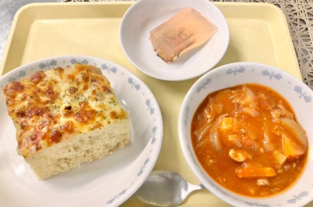 給食写真